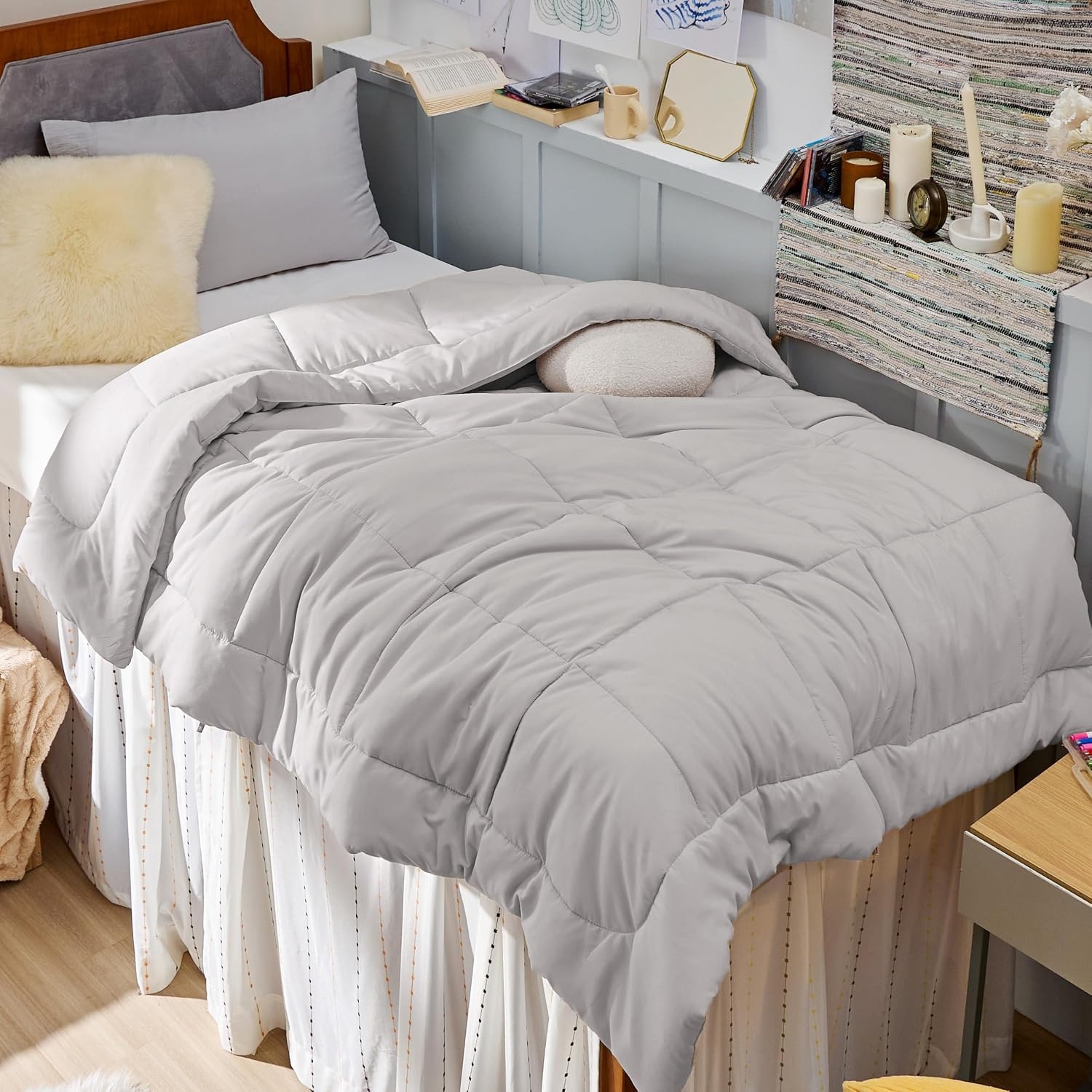 image:imageBedsure Comforter Duvet Insert Quilted Comforters Queen Size All Season Duvet GentleSoft Down Alternative Bedding Blanket with 8 Tabs Gifts for WomenMen White Queen 88 x 88 InchesLight Grey