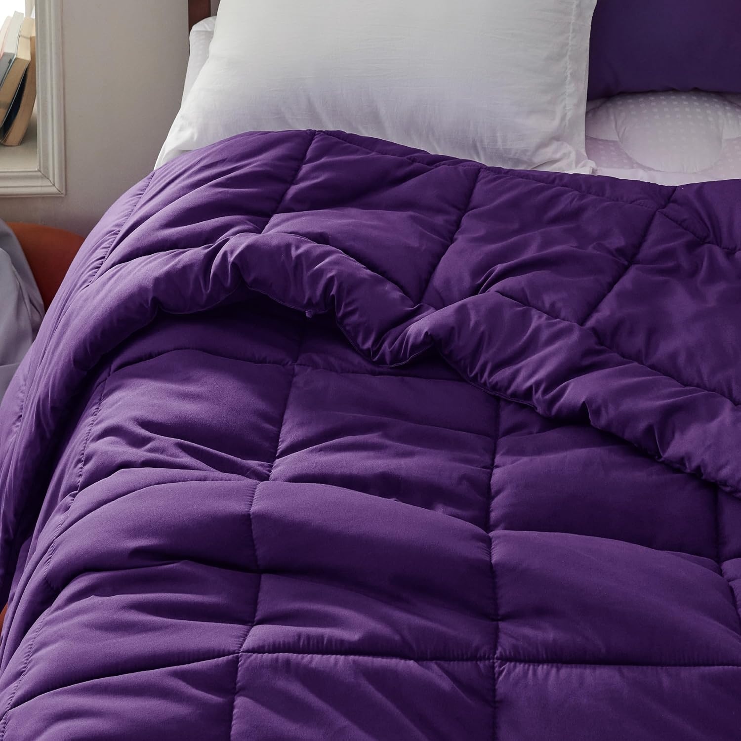 image:imageBedsure Comforter Duvet Insert Quilted Comforters Queen Size All Season Duvet GentleSoft Down Alternative Bedding Blanket with 8 Tabs Gifts for WomenMen White Queen 88 x 88 InchesPurple