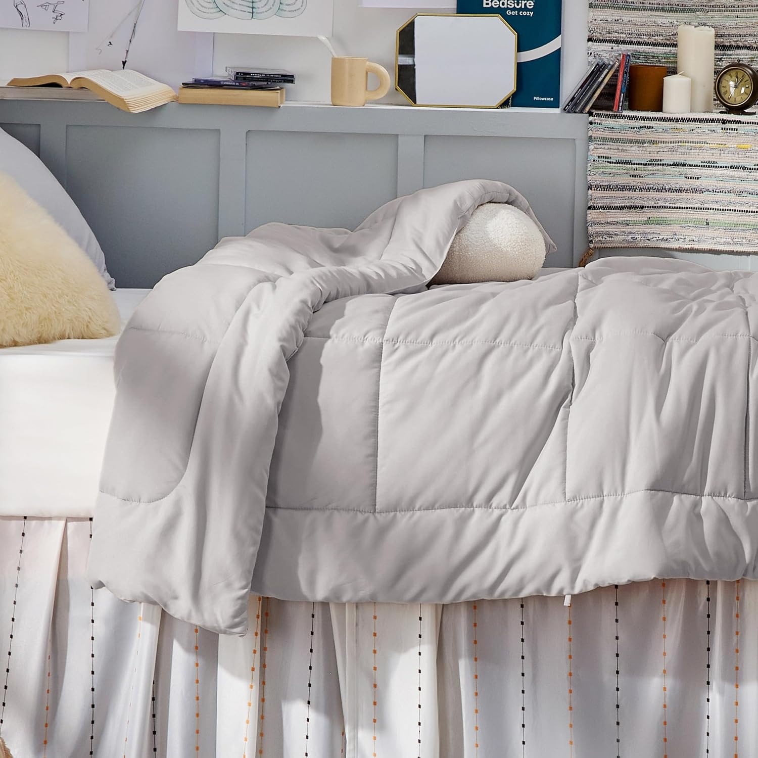 image:imageBedsure Comforter Duvet Insert Quilted Comforters Queen Size All Season Duvet GentleSoft Down Alternative Bedding Blanket with 8 Tabs Gifts for WomenMen White Queen 88 x 88 InchesLight Grey