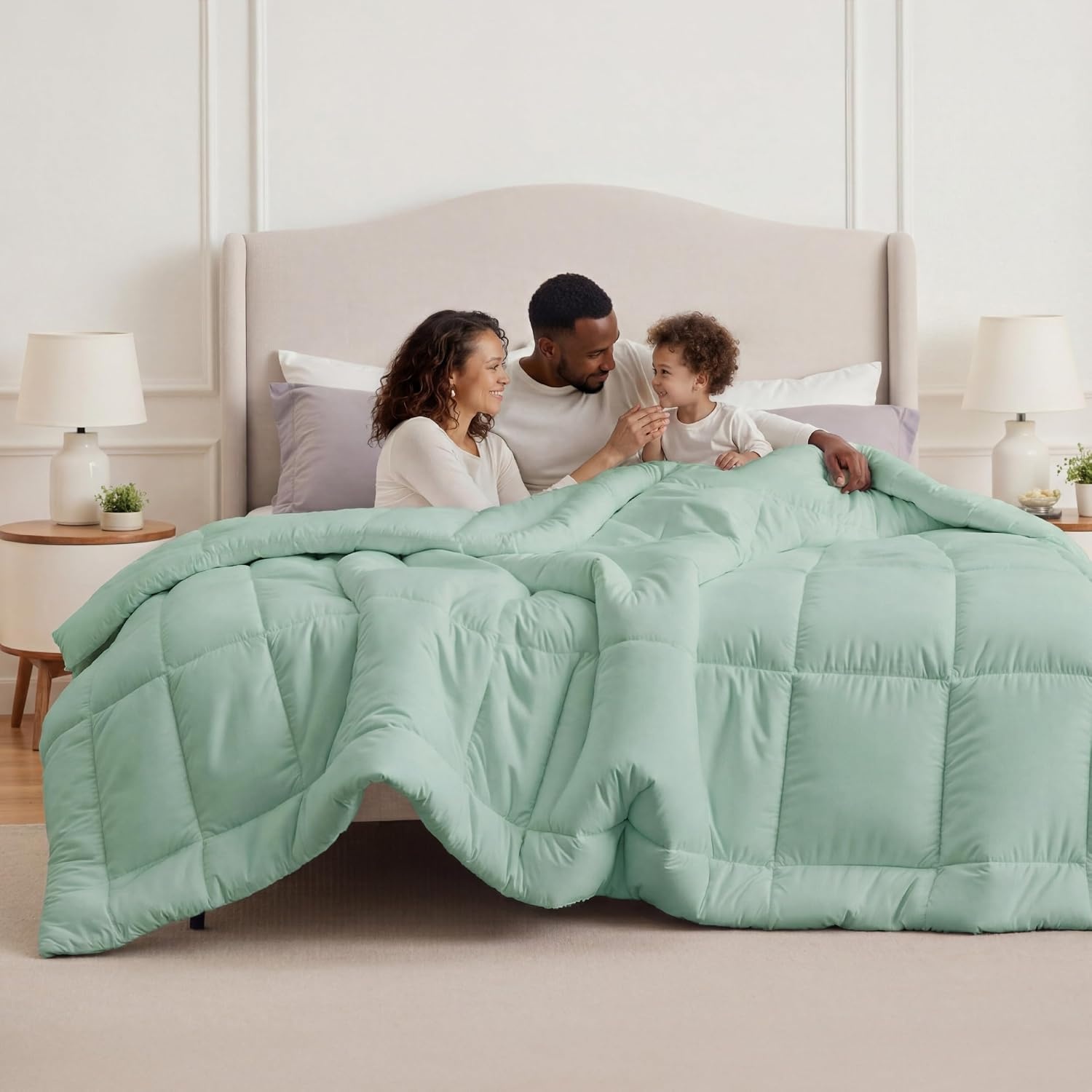 image:imageBedsure Comforter Duvet Insert Quilted Comforters Queen Size All Season Duvet GentleSoft Down Alternative Bedding Blanket with 8 Tabs Gifts for WomenMen White Queen 88 x 88 InchesSage Green
