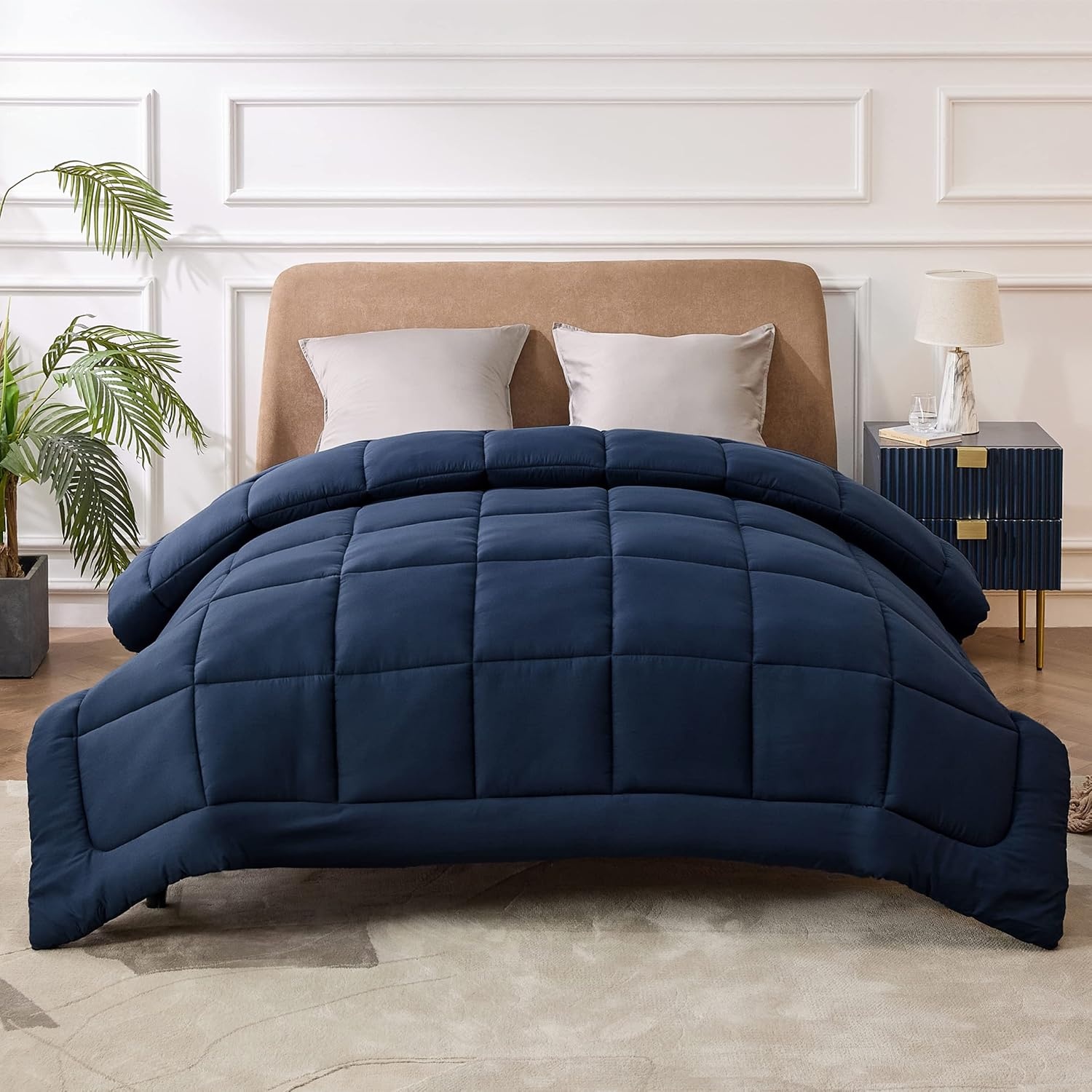 image:imageBedsure Comforter Duvet Insert Quilted Comforters Queen Size All Season Duvet GentleSoft Down Alternative Bedding Blanket with 8 Tabs Gifts for WomenMen White Queen 88 x 88 InchesNavy Blue