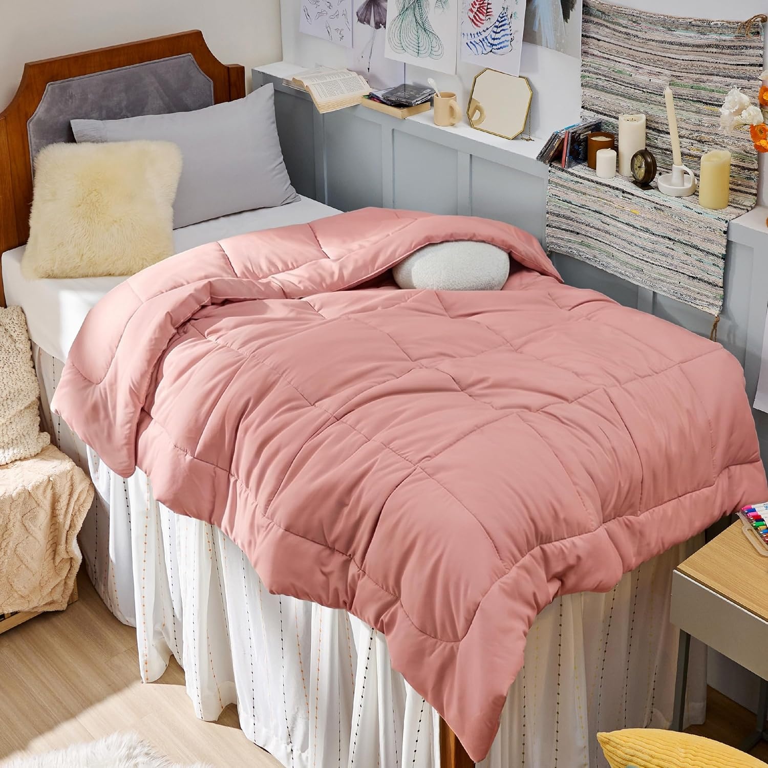 image:imageBedsure Comforter Duvet Insert Quilted Comforters Queen Size All Season Duvet GentleSoft Down Alternative Bedding Blanket with 8 Tabs Gifts for WomenMen White Queen 88 x 88 InchesDusty Pink
