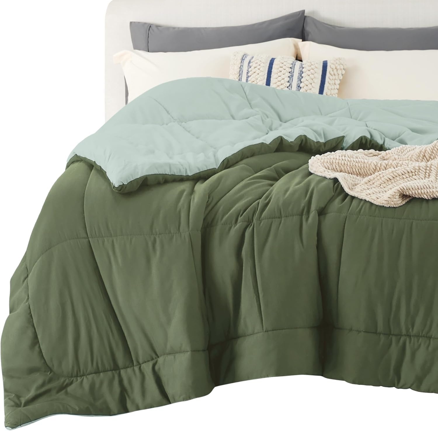 image:imageBedsure Comforters Queen Size Duvet Insert Quilted Down Alternative Comforter Ultra Soft Lightweight Comforter Blanket for Bed with 8 Tabs Machine Washable 88x88 in WhiteGreenLight Green