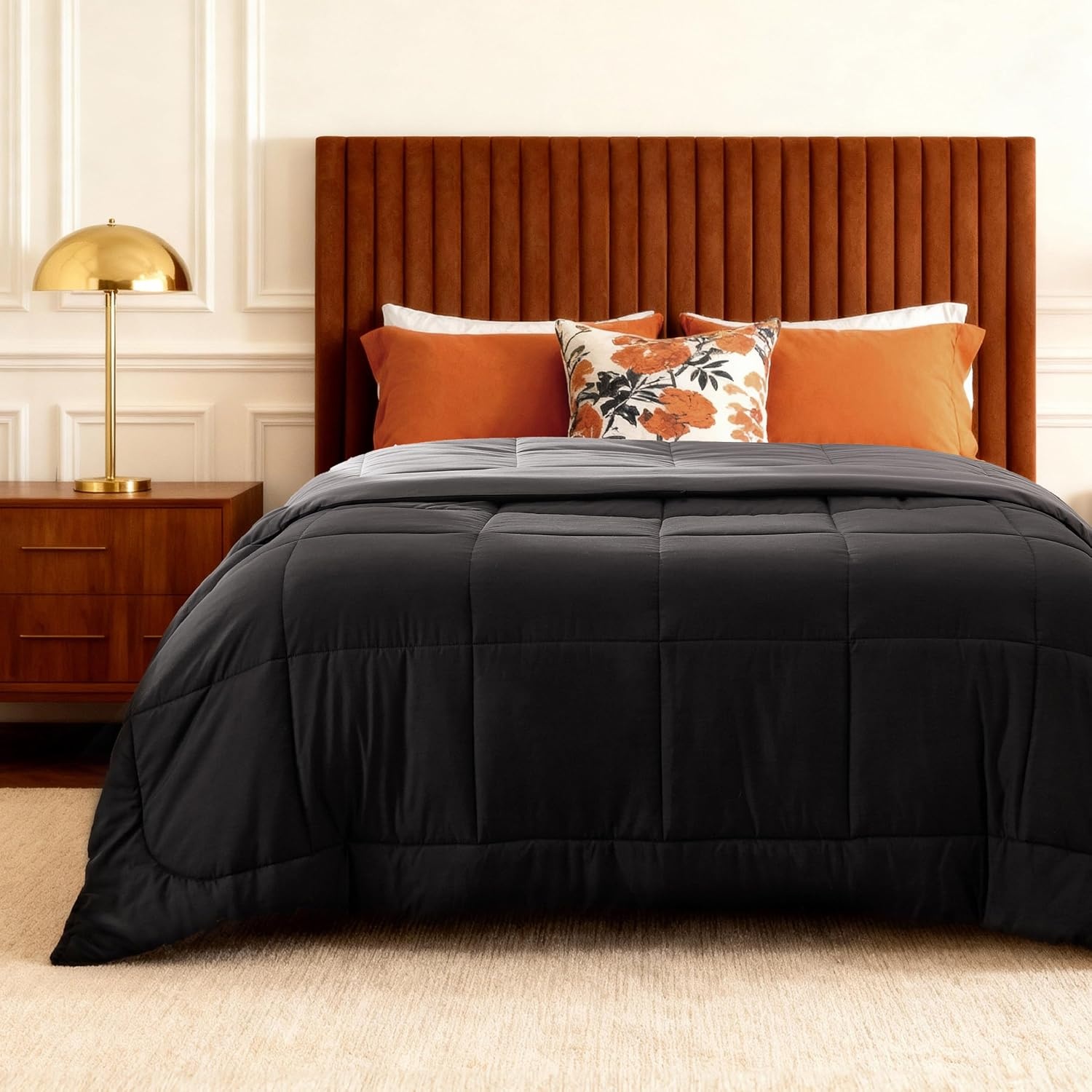 image:imageBedsure Comforters Queen Size Duvet Insert Quilted Down Alternative Comforter Ultra Soft Lightweight Comforter Blanket for Bed with 8 Tabs Machine Washable 88x88 in WhiteBlackGrey