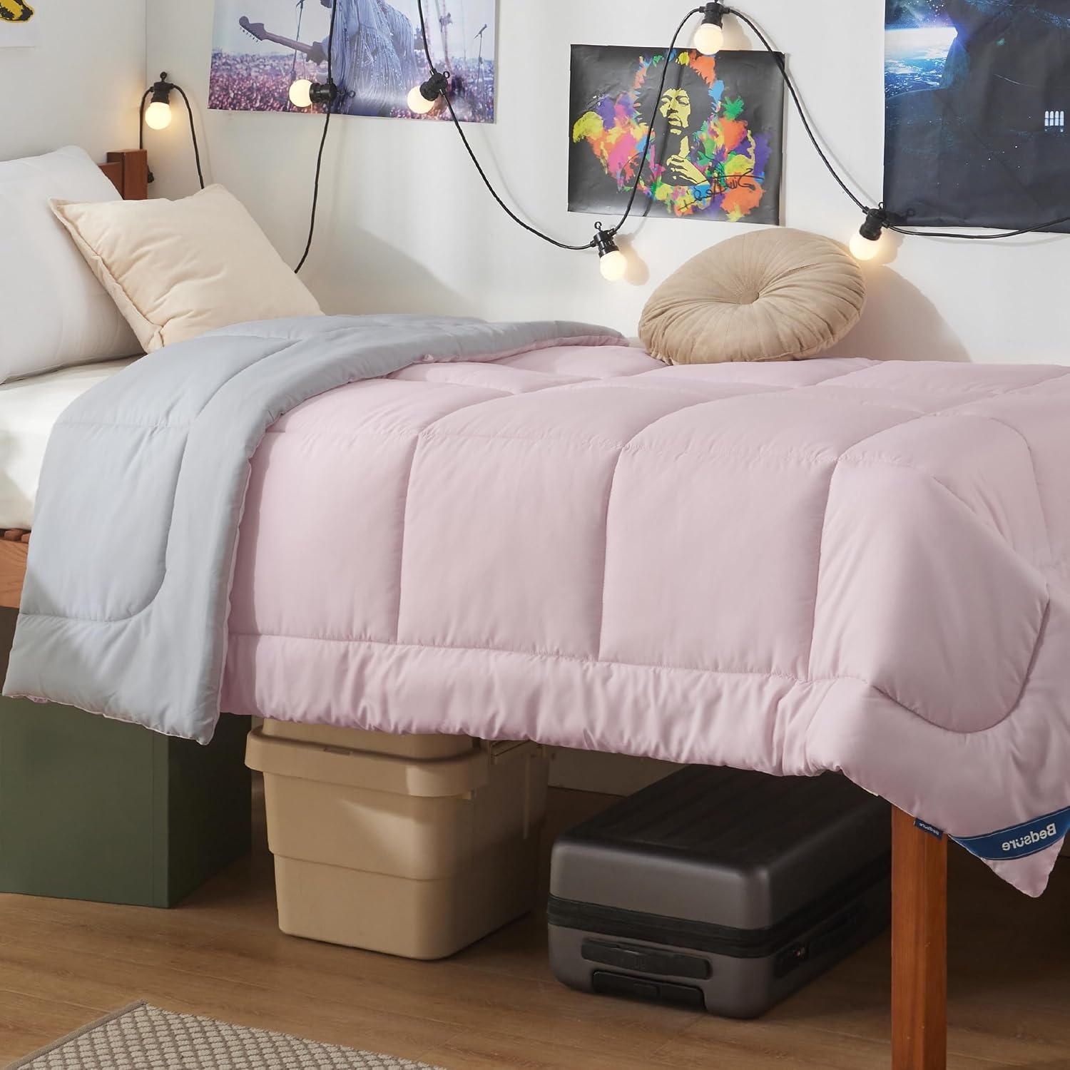 image:imageBedsure Comforters Queen Size Duvet Insert Quilted Down Alternative Comforter Ultra Soft Lightweight Comforter Blanket for Bed with 8 Tabs Machine Washable 88x88 in WhitePinkGrey