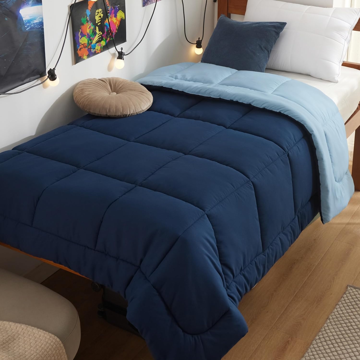image:imageBedsure Comforters Queen Size Duvet Insert Quilted Down Alternative Comforter Ultra Soft Lightweight Comforter Blanket for Bed with 8 Tabs Machine Washable 88x88 in WhiteNavy BlueBlue