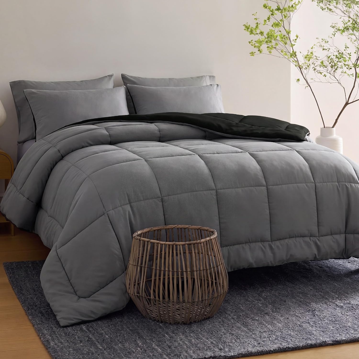 image:imageBedsure Comforters Queen Size Duvet Insert Quilted Down Alternative Comforter Ultra Soft Lightweight Comforter Blanket for Bed with 8 Tabs Machine Washable 88x88 in WhiteBlackGrey