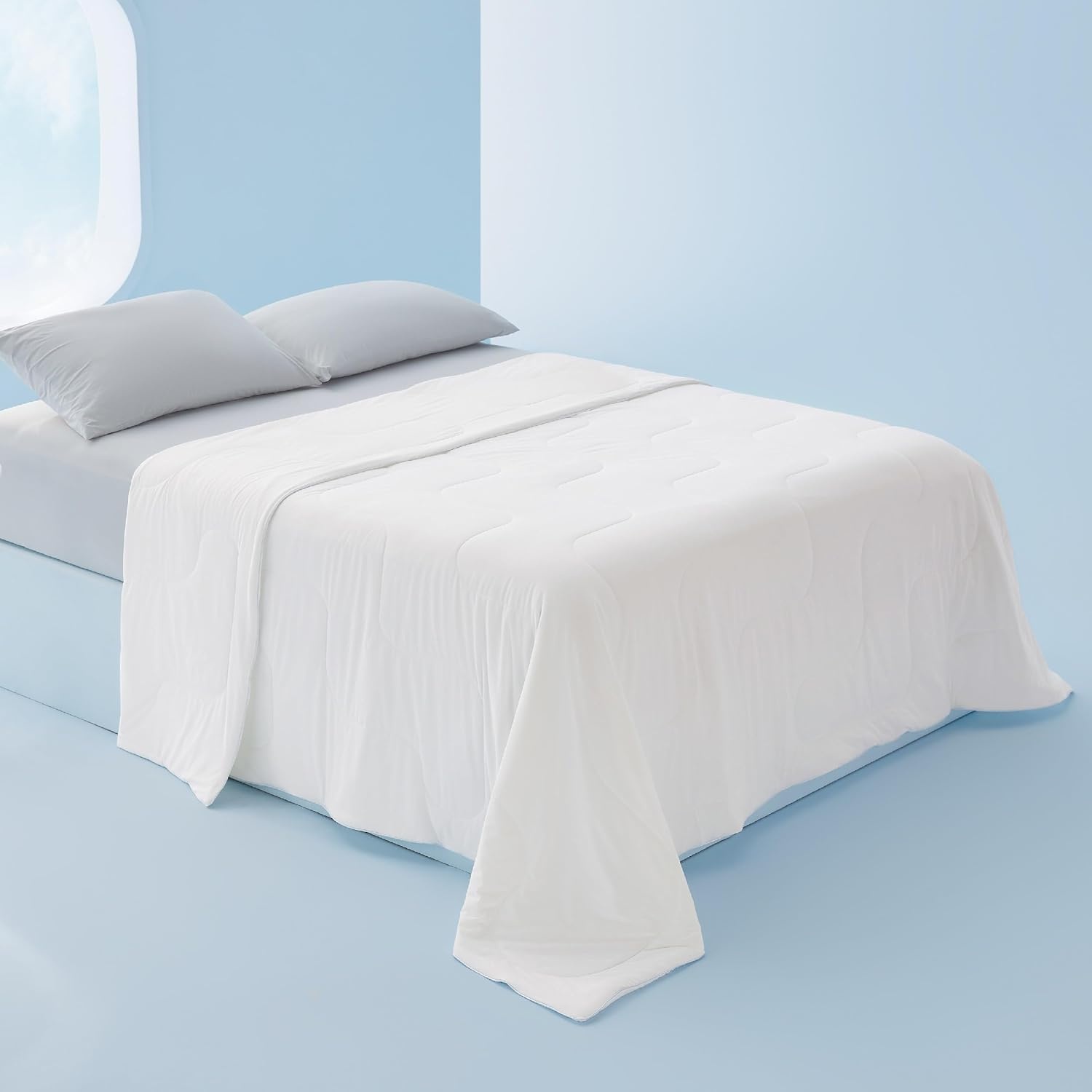 image:imageBedsure Cooling Blankets for Hot Sleepers Cooling Comforter Lightweight Cold Summer Blanket for Night Sweats Ice Breathable Comforter for Couch Grey 50x60 InchesWhite