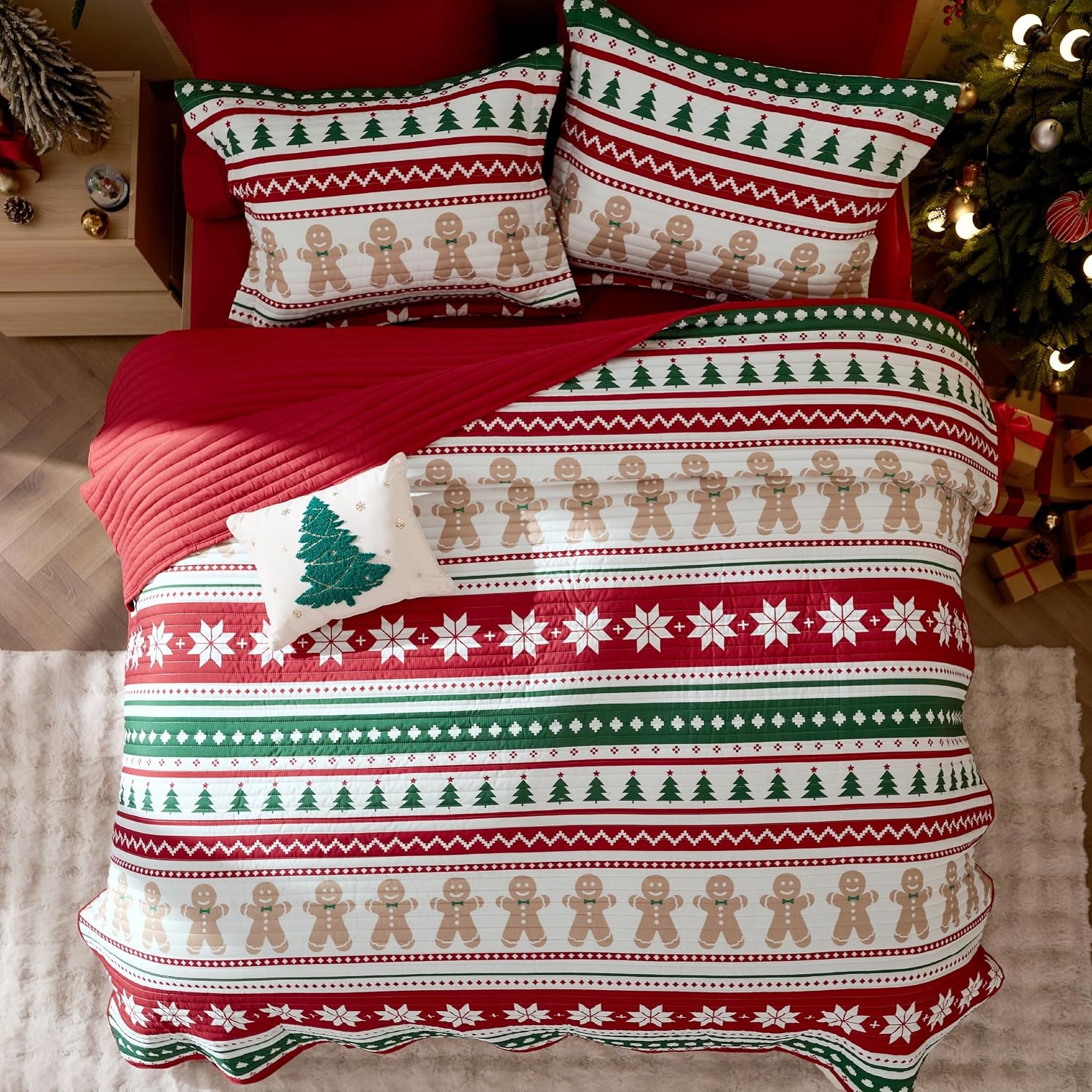 image:imageBedsure Floral Quilts Queen Size Reversible Botanical Floral Comforter Bedding Bedspread Coverlet Lightweight AllSeason Comfort Green amp White Plaid Parttern Machine Washable 90x96 3 Pcs16 Gingerbread Man