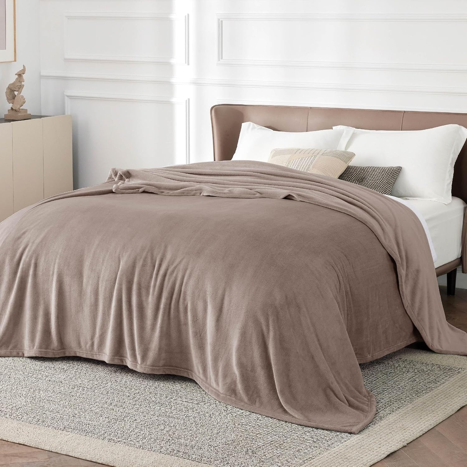 image:imageBedsure GentleSoft Fleece Bed Blankets Queen Size Grey Soft Warm Outdoor Picnic Fall Blanket for Camping Travel Lightweight Cozy AntiStatic Room Home Decor Gifts for Husband and Men 90x90 inchesMocha Brown