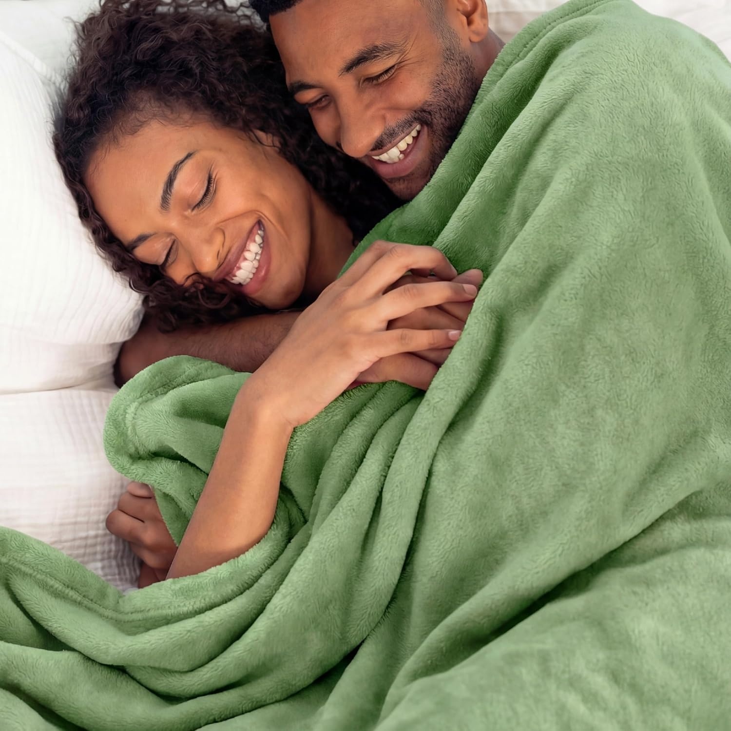 image:imageBedsure GentleSoft Fleece Bed Blankets Queen Size Grey Soft Warm Outdoor Picnic Fall Blanket for Camping Travel Lightweight Cozy AntiStatic Room Home Decor Gifts for Husband and Men 90x90 inchesEmerald
