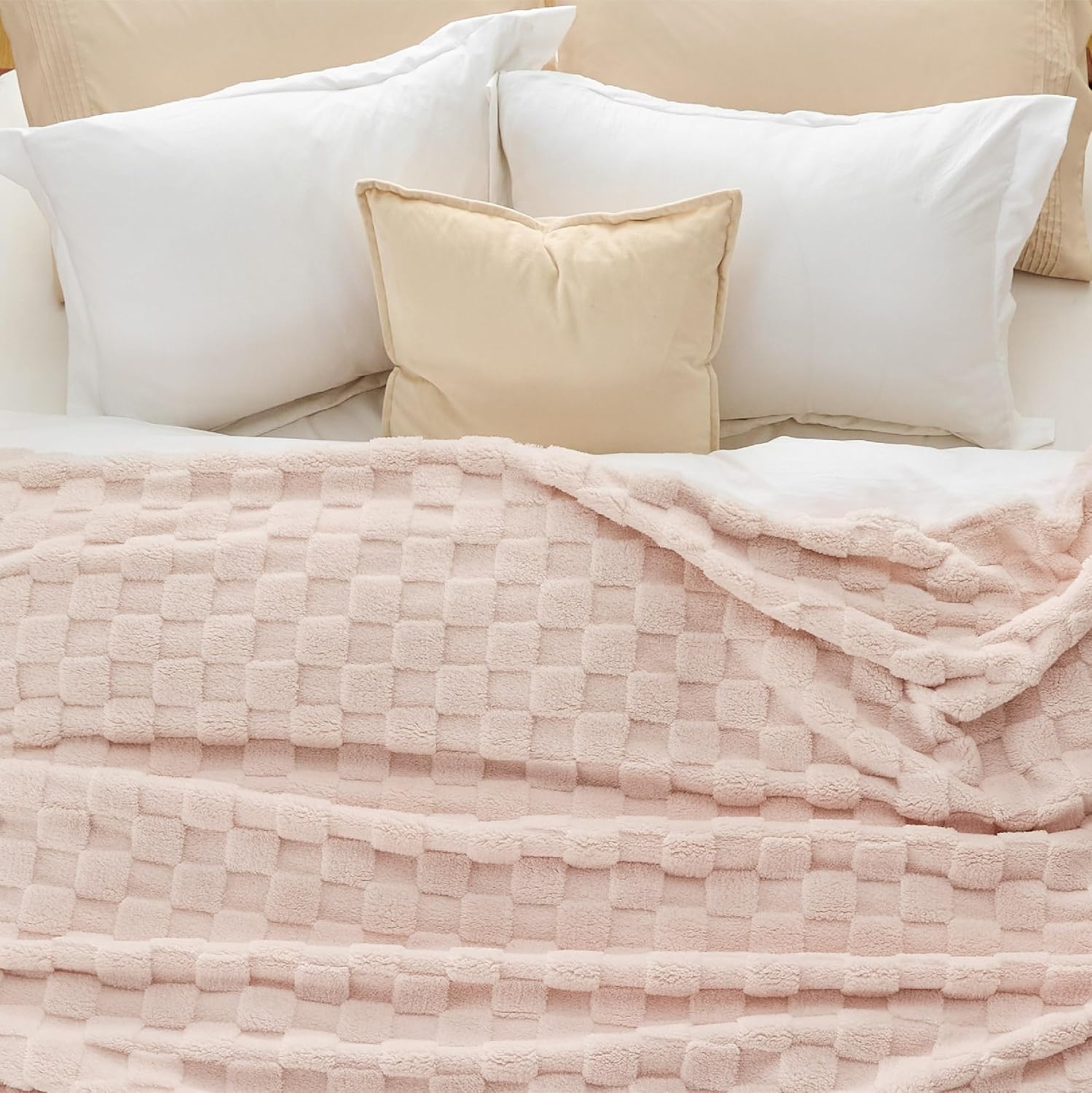 image:imageBedsure GentleSoft Sage Green Throw Blanket for Couch Checkered Cute Fleece Blankets Soft Cozy Summer Throw for Bedroom Home Decor Gifts for Mom Girls Green 50x60 InchesLight Pink
