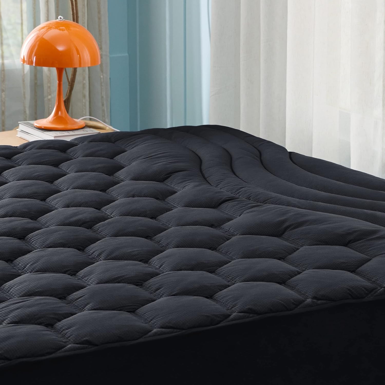 image:imageBedsure Queen Mattress Pad Quilted Fitted Mattress Topper Protector with 821 Inches Deep Pocket Noiseless Breathable Bed Cover Padded Machine Washable White 60x80 InchesBlack