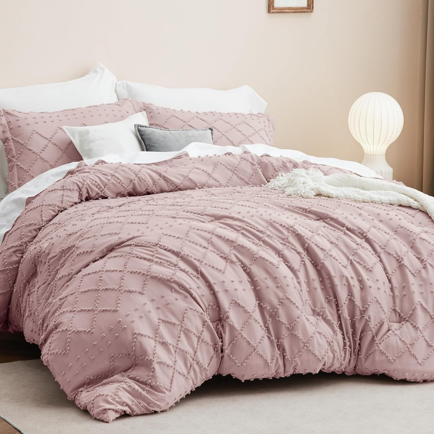 image:imageBedsure Twin XL Comforter Set  White Comforter Boho Tufted Distressed Vintage Bedding for Kids 2 Pieces FarmhouseStyle Bed Set for All Seasons Fluffy Soft Bedding with 1 Pillow Sham18  Dusty Rose