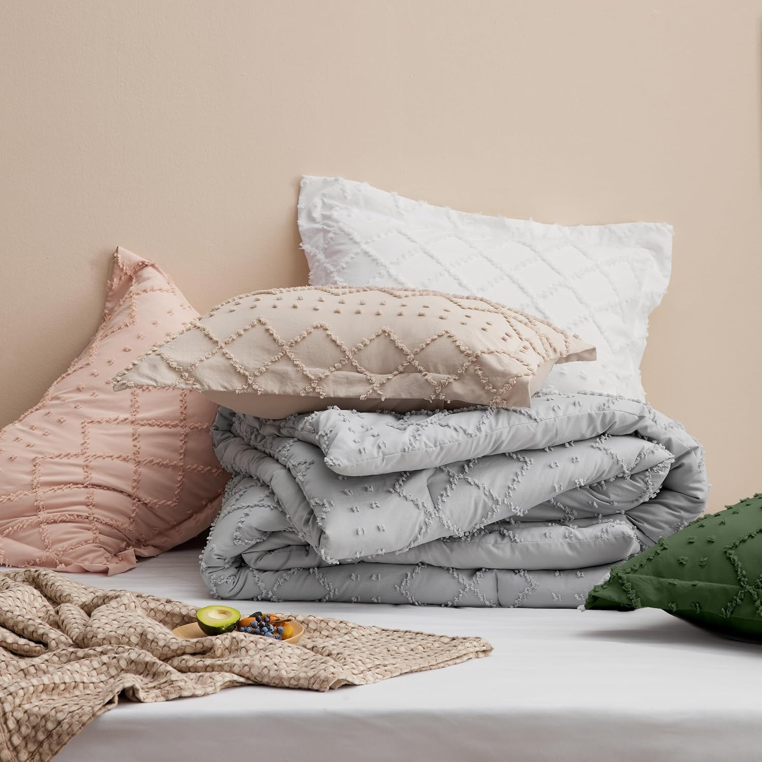 image:imageBedsure Twin XL Comforter Set  White Comforter Boho Tufted Distressed Vintage Bedding for Kids 2 Pieces FarmhouseStyle Bed Set for All Seasons Fluffy Soft Bedding with 1 Pillow Sham01  Natural White