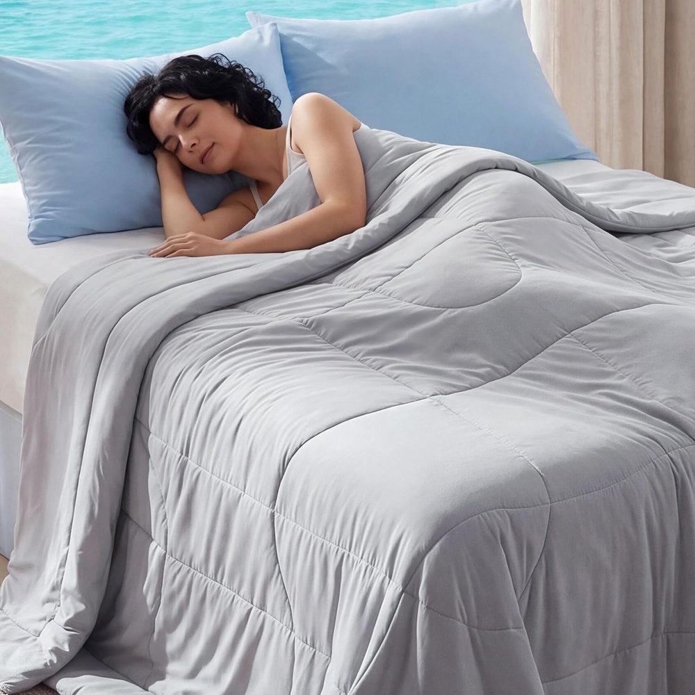 image:imageBedsure Cooling Comforter King Size Cooling Blankets for Hot Sleepers Lightweight Comforter for Summer with DualSided Cool Tech Soft Breathable Cold Blanket for Sleeping White 102x90 InchesGrey