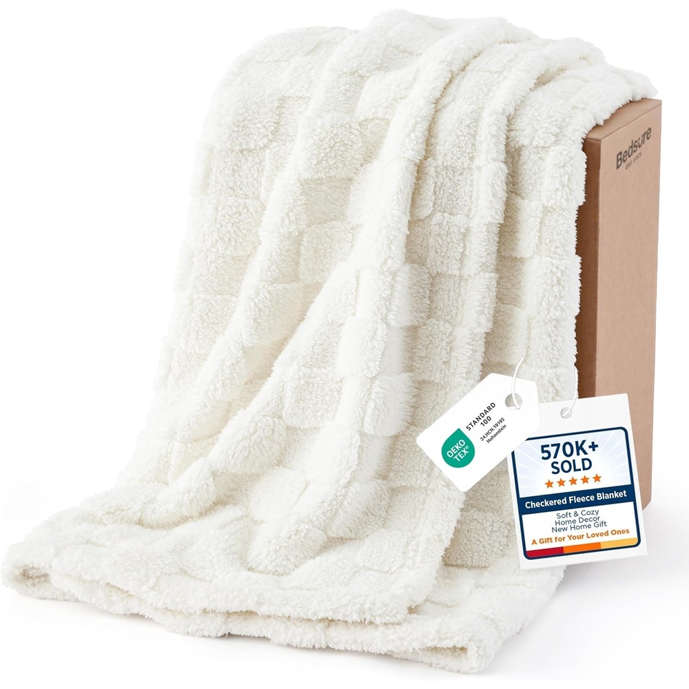 image:imageBedsure GentleSoft Sage Green Throw Blanket for Couch Checkered Cute Fleece Blankets Soft Cozy Summer Throw for Bedroom Home Decor Gifts for Mom Girls Green 50x60 InchesWhite