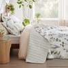Bedsure Floral Quilts Queen Size, Reversible Botanical Floral Comforter | Bedding, Bedspread, Coverlet, Lightweight, All-Season Comfort, Green & White Plaid Parttern, Machine Washable, 90″x96″, 3 Pcs(03 – Coconut White)