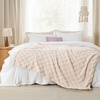 Bedsure GentleSoft Sage Green Throw Blanket for Couch – Checkered Cute Fleece Blankets, Soft Cozy Summer Throw for Bedroom Home Decor Gifts for Mom Girls, Green, 50×60 Inches(07 Cream)