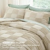 Bedsure Queen Size Comforter Set Beige, Boho Tufted Bed Set, Checkered Farmhouse-Style Distressed Vintage Bedding, 3 Pieces, 1 Plaid Geometric Comforter and 2 Pillow Shams(07 – Linen – Large Checkboard)