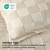 Bedsure Queen Size Comforter Set Beige, Boho Tufted Bed Set, Checkered Farmhouse-Style Distressed Vintage Bedding, 3 Pieces, 1 Plaid Geometric Comforter and 2 Pillow Shams(02 – Emerald – Tufted Checkboard)