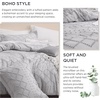 Bedsure Twin XL Comforter Set – White Comforter, Boho Tufted Distressed Vintage Bedding for Kids, 2 Pieces Farmhouse-Style Bed Set for All Seasons, Fluffy Soft Bedding with 1 Pillow Sham(15 – Light Grey)