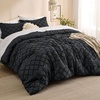 Bedsure Twin XL Comforter Set – White Comforter, Boho Tufted Distressed Vintage Bedding for Kids, 2 Pieces Farmhouse-Style Bed Set for All Seasons, Fluffy Soft Bedding with 1 Pillow Sham(03 – Black)