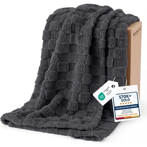 Bedsure GentleSoft Sage Green Throw Blanket for Couch – Checkered Cute Fleece Blankets, Soft Cozy Summer Throw for Bedroom Home Decor Gifts for Mom Girls, Green, 50×60 Inches(Dark Grey)