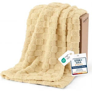Bedsure GentleSoft Sage Green Throw Blanket for Couch – Checkered Cute Fleece Blankets, Soft Cozy Summer Throw for Bedroom Home Decor Gifts for Mom Girls, Green, 50×60 Inches(Light Yellow)
