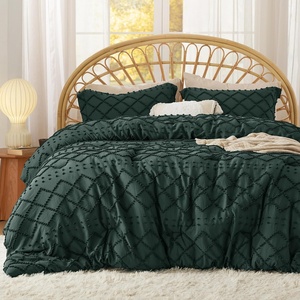 Bedsure Twin XL Comforter Set – White Comforter, Boho Tufted Distressed Vintage Bedding for Kids, 2 Pieces Farmhouse-Style Bed Set for All Seasons, Fluffy Soft Bedding with 1 Pillow Sham(11 – Forest Green)