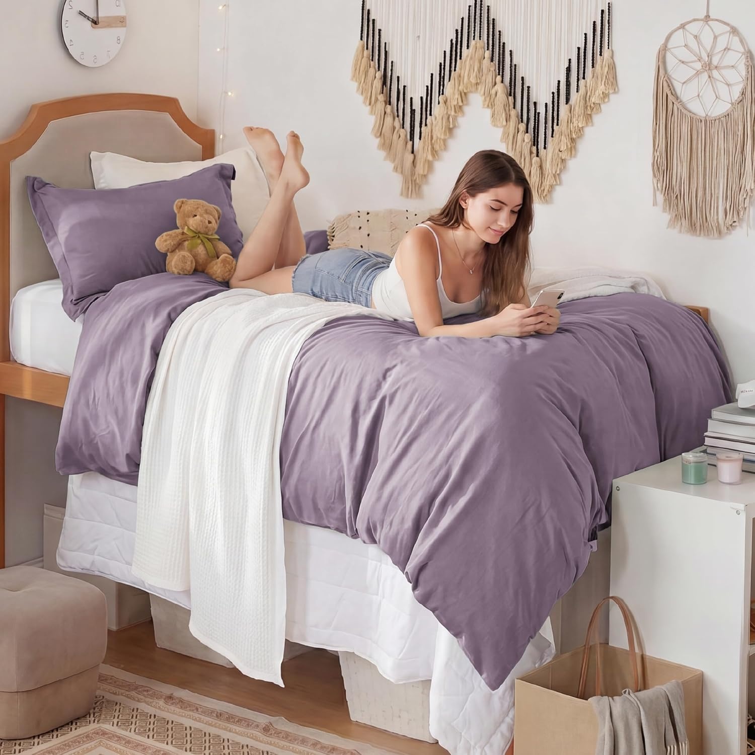 image:imageBedsure White Duvet Cover Queen Size 3 Pieces Prewashed CottonLike Polyester Extra Soft Bedding Set Includes 1 Duvet Cover 90x90 Inches with Zipper Closure amp 2 Pillow Shams Comforter Not Included06 Dusty Purple No Comforter