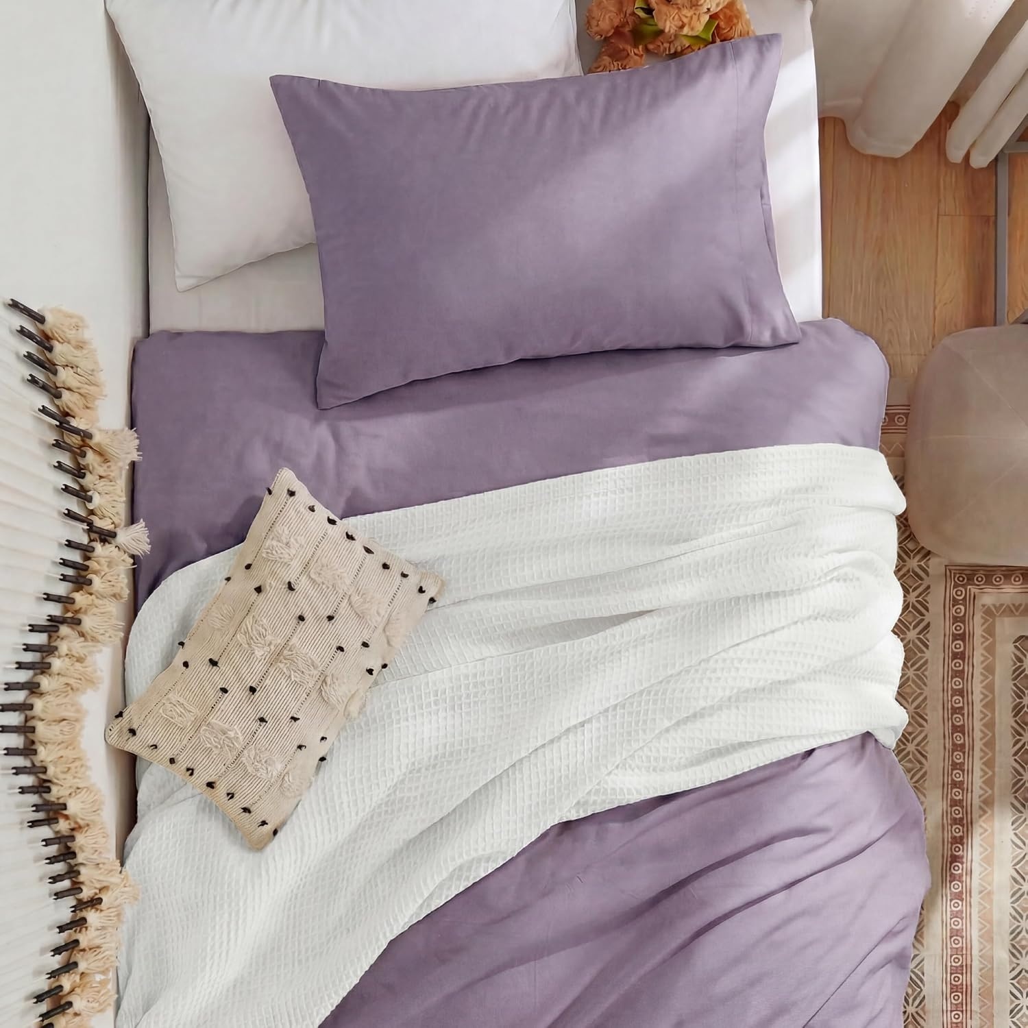image:imageBedsure White Duvet Cover Queen Size 3 Pieces Prewashed CottonLike Polyester Extra Soft Bedding Set Includes 1 Duvet Cover 90x90 Inches with Zipper Closure amp 2 Pillow Shams Comforter Not Included06 Dusty Purple No Comforter