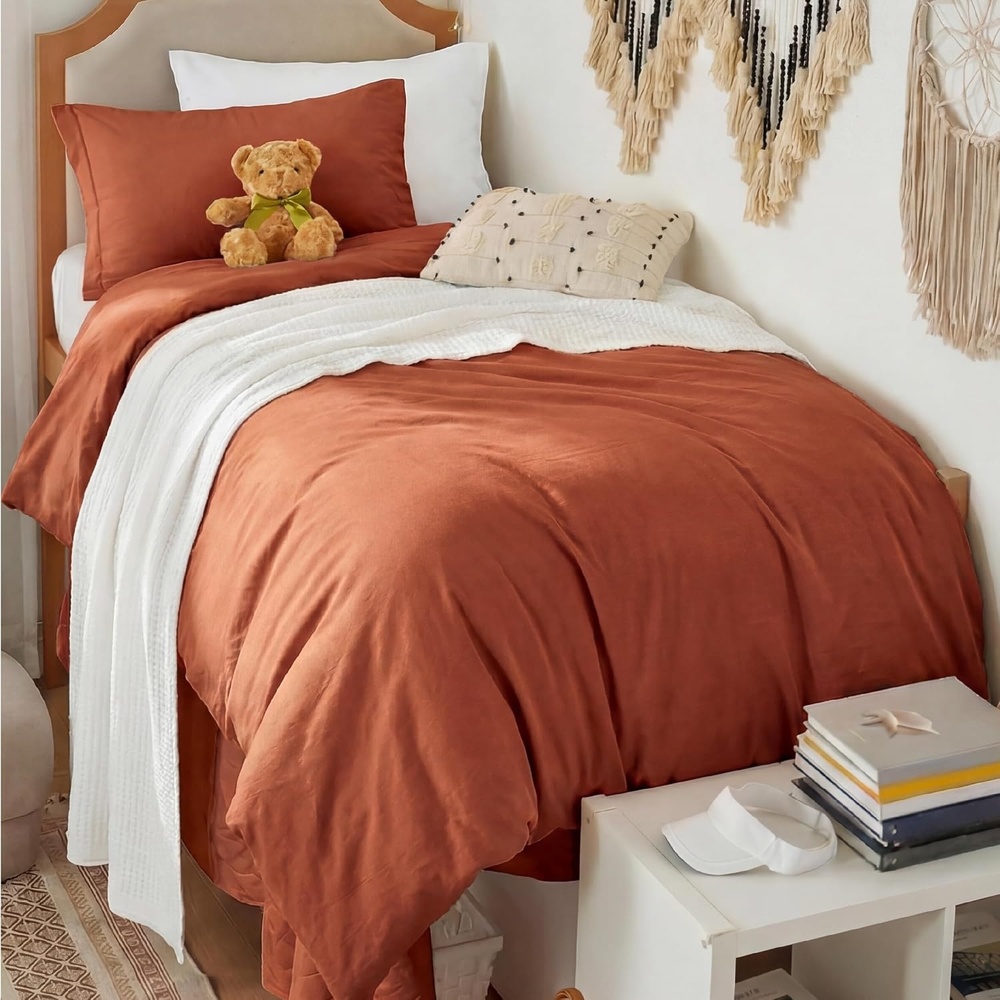 image:imageBedsure White Duvet Cover Queen Size 3 Pieces Prewashed CottonLike Polyester Extra Soft Bedding Set Includes 1 Duvet Cover 90x90 Inches with Zipper Closure amp 2 Pillow Shams Comforter Not Included08 Terracotta No Comforter