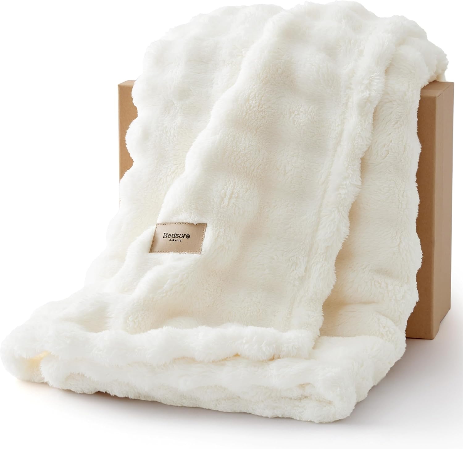 image:imageBedsure 3D Fleece Bubble Blankets for Couch Cute Pink Throw Blanket for Sofa Bedroom Decor Luxury Soft Cozy Pink Birthday Gifts for Women Girls Lightweight Light Pink 506001 Off White