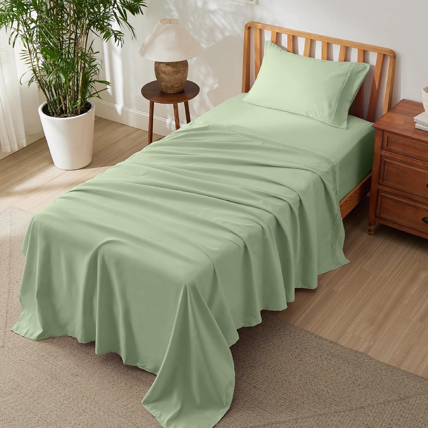 image:imageBedsure Deep Pocket Queen Sheets Set Fits Mattresses Up to 21 Inches Thick 4 Piece GentleSoft Bed Sheets Moisture Wicking Soft amp Cooling Bedsheet amp Pillowcases Easy amp Secure Fit Linen05 Light Green