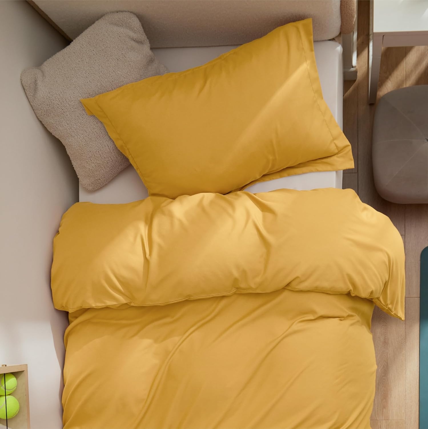 image:imageBedsure Duvet Cover TwinTwin XL Size Soft Double Brushed Bedding Set for Kids amp Adults Zipper Closure 2 Pieces Includes 1 Duvet Cover 68x90 amp 1 Pillow Sham NO Comforter White09 Golden Yellow