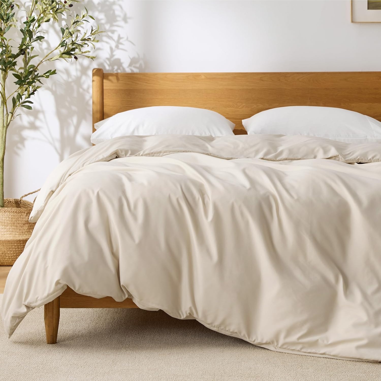 image:imageBedsure Duvet Cover TwinTwin XL Size Soft Double Brushed Bedding Set for Kids amp Adults Zipper Closure 2 Pieces Includes 1 Duvet Cover 68x90 amp 1 Pillow Sham NO Comforter White00 Beige
