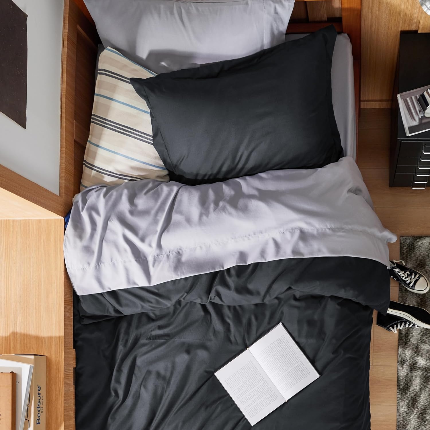 image:imageBedsure Duvet Cover TwinTwin XL Size Soft Double Brushed Bedding Set for Kids amp Adults Zipper Closure 2 Pieces Includes 1 Duvet Cover 68x90 amp 1 Pillow Sham NO Comforter White02 Black