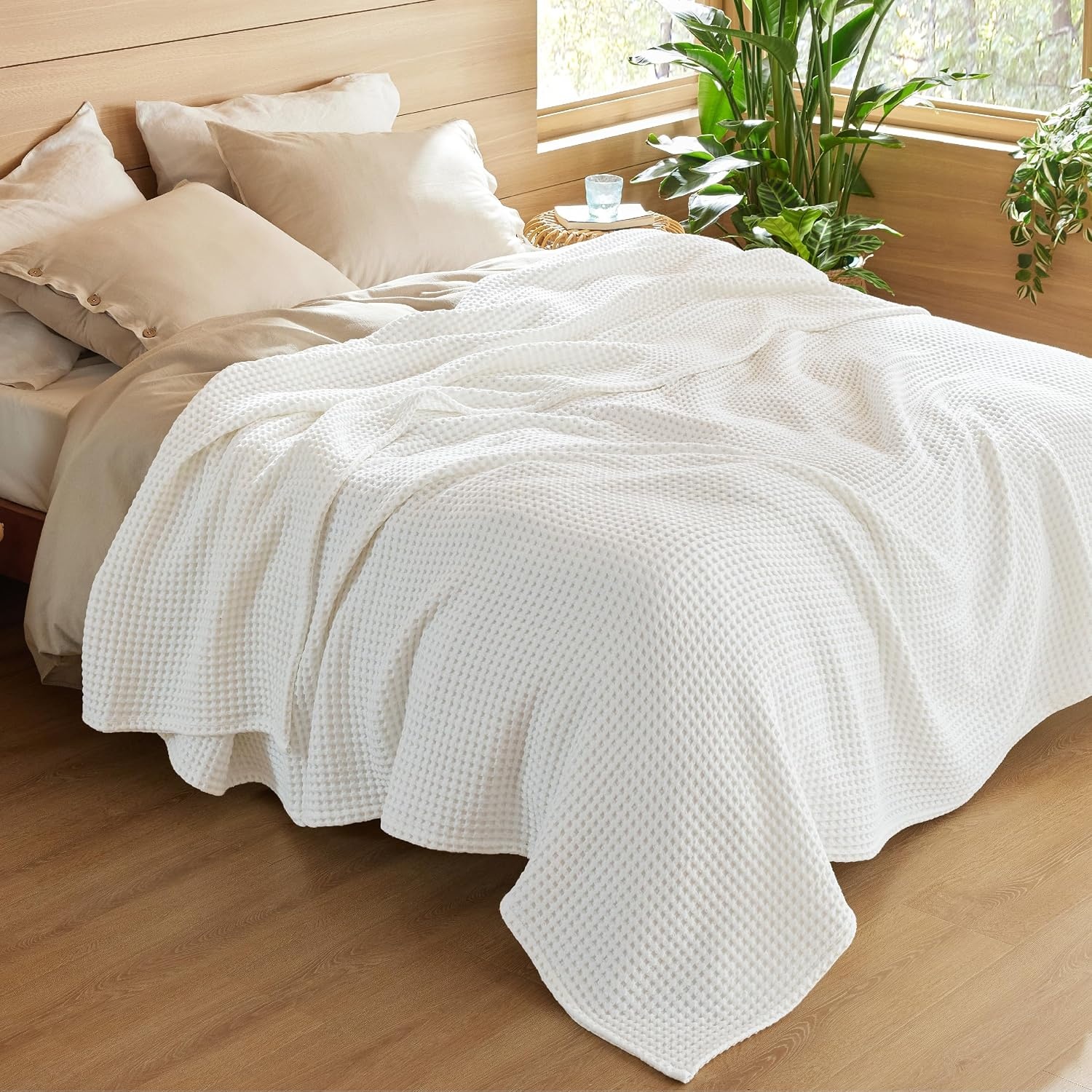 image:imageBedsure Lightweight 100 Cotton Waffle Blanket Twin XL Linen Summer Breathable Soft Light Thin Bed Couch Sofa Chair 66x90 Sheet Blanket Dorm Room Essentials Guys GirlsWhite