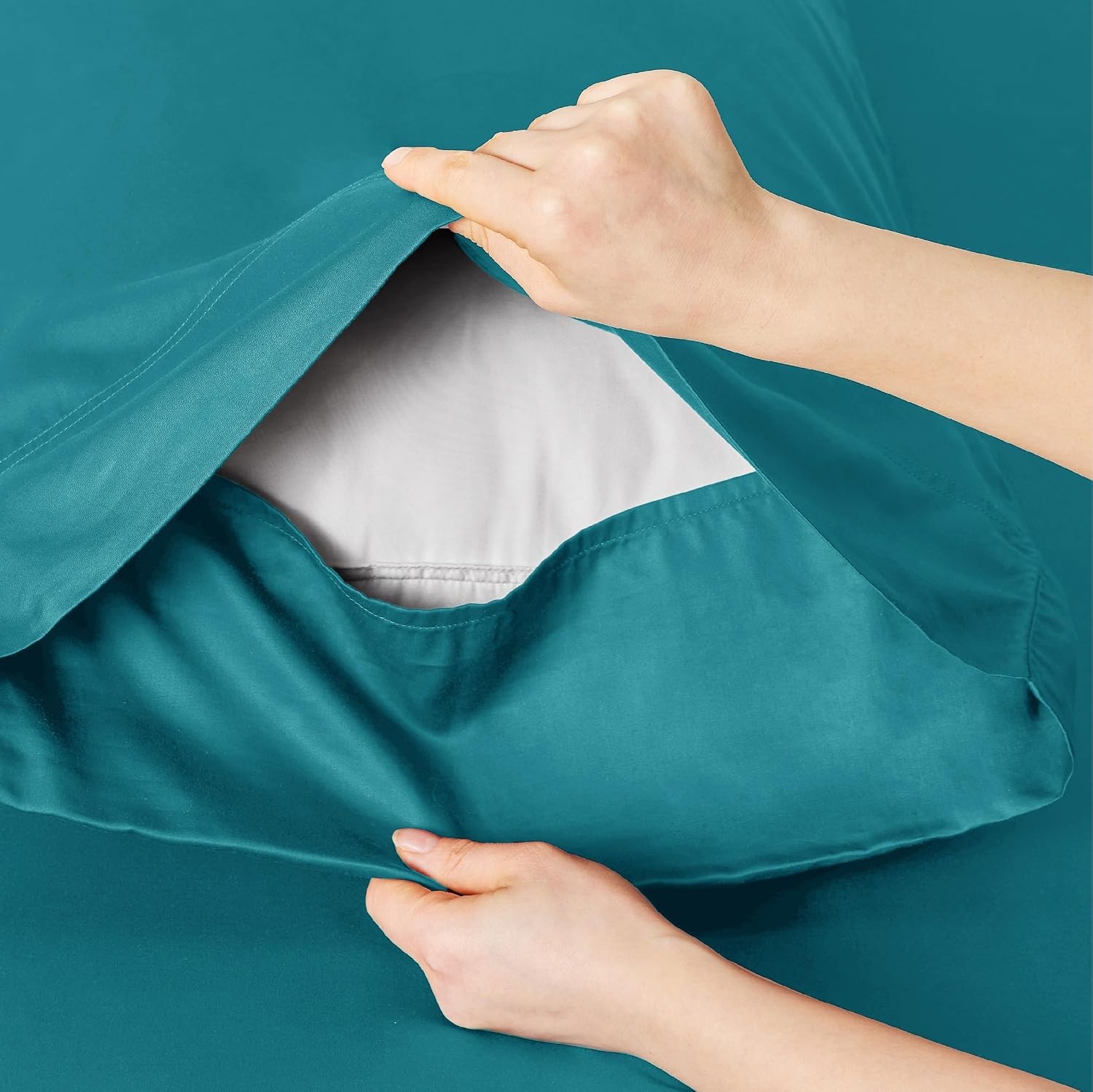 image:imageBedsure PureWoven 100 Rayon Derived from Bamboo Queen Sheets 4 Pieces Cooling Sheets for Hot Sleepers Breathable amp Silky Soft 16 Deep Pocket Hotel Luxury Bedding White18 Turquoise