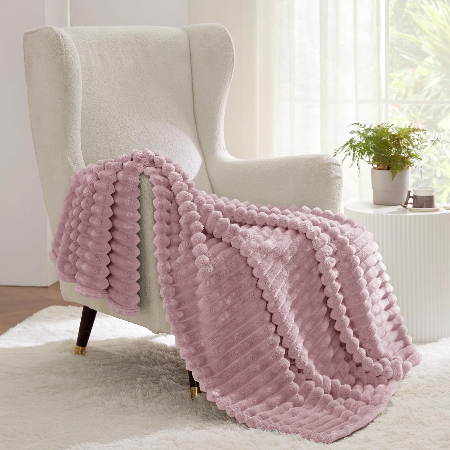 image:imageBedsure Soft Cozy Twin XL Blanket for Bed College Dorm Off White 66x90 Birthday Gifts for Women Mom Her Warm Lightweight Cozy Fluffy Throw Blanket Sofa Dorm Room Home Decor Machine WashablePink