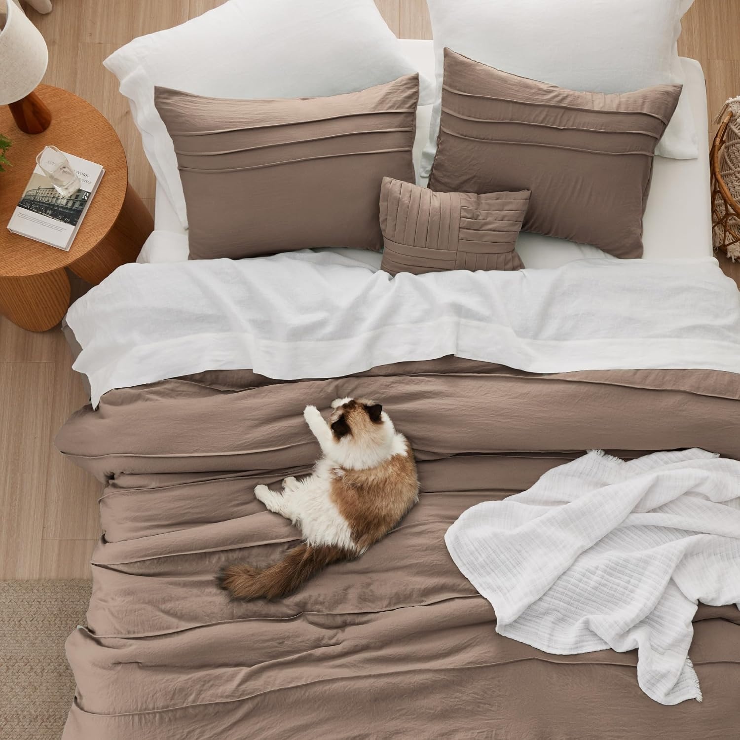image:imageBedsure Twin XL Comforter Set Natural White Dorm Room Essentials Extra Long Twin XL Bedding Set All Season Down Alternative Comforter with Pillowcase amp Sham03 Brown