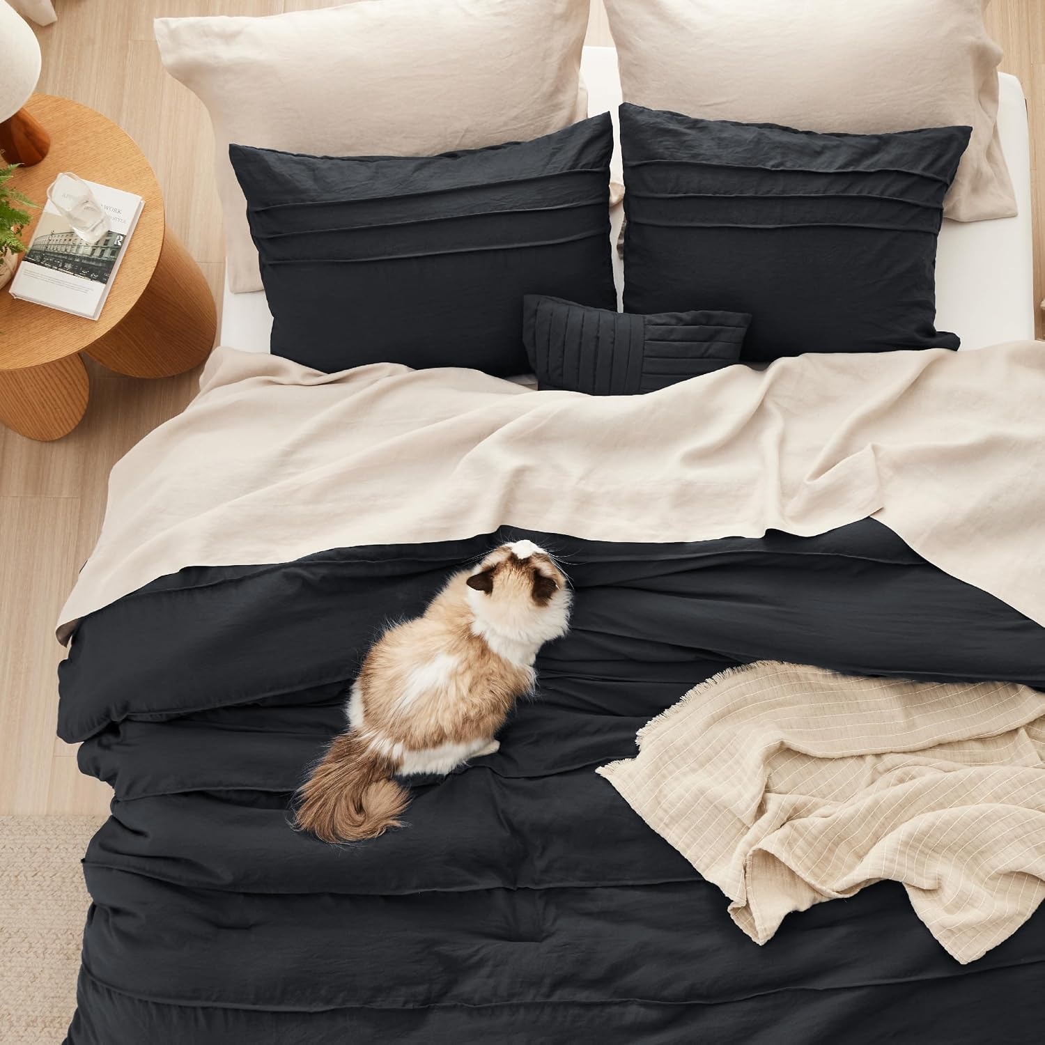 image:imageBedsure Twin XL Comforter Set Natural White Dorm Room Essentials Extra Long Twin XL Bedding Set All Season Down Alternative Comforter with Pillowcase amp Sham01 Black
