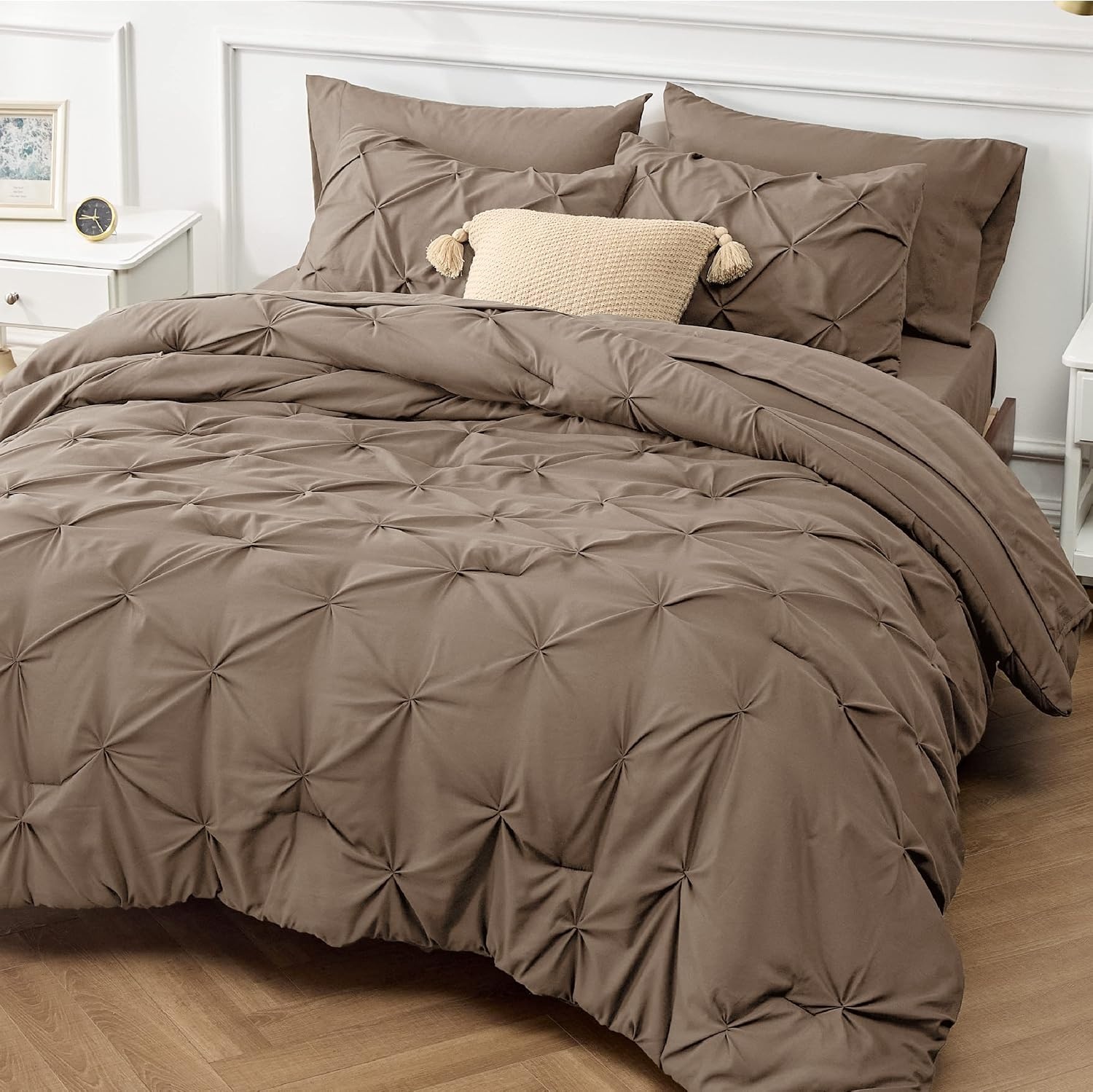 image:imageBedsure Twin XL Comforter Set Pink Dorm Room Essentials for Girls Extra Long Twin XL Bedding Set with Sheets All Season Down Alternative Comforter with Sheets Pillowcase amp Sham21 Brown