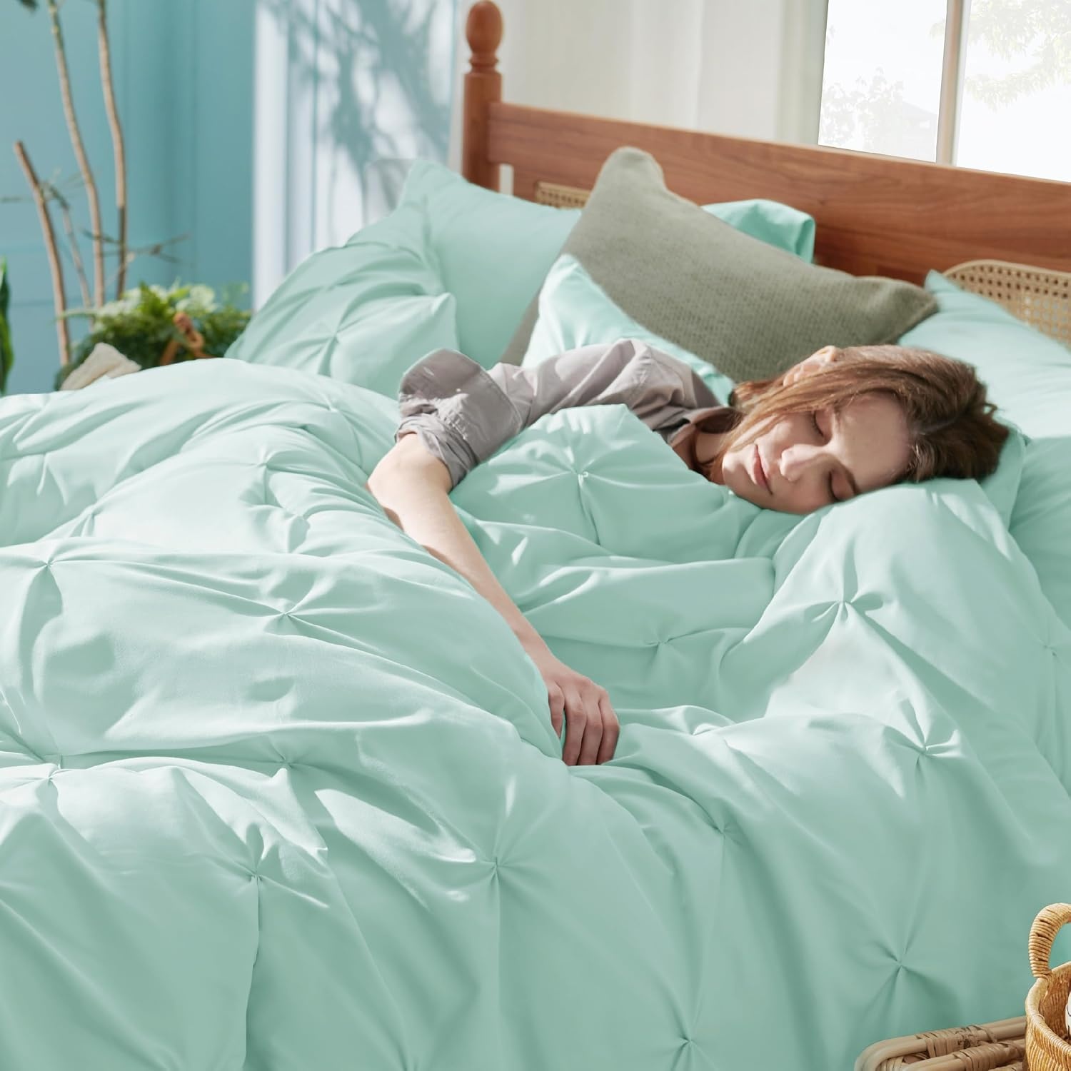 image:imageBedsure Twin XL Comforter Set Pink Dorm Room Essentials for Girls Extra Long Twin XL Bedding Set with Sheets All Season Down Alternative Comforter with Sheets Pillowcase amp Sham28 Mint Green
