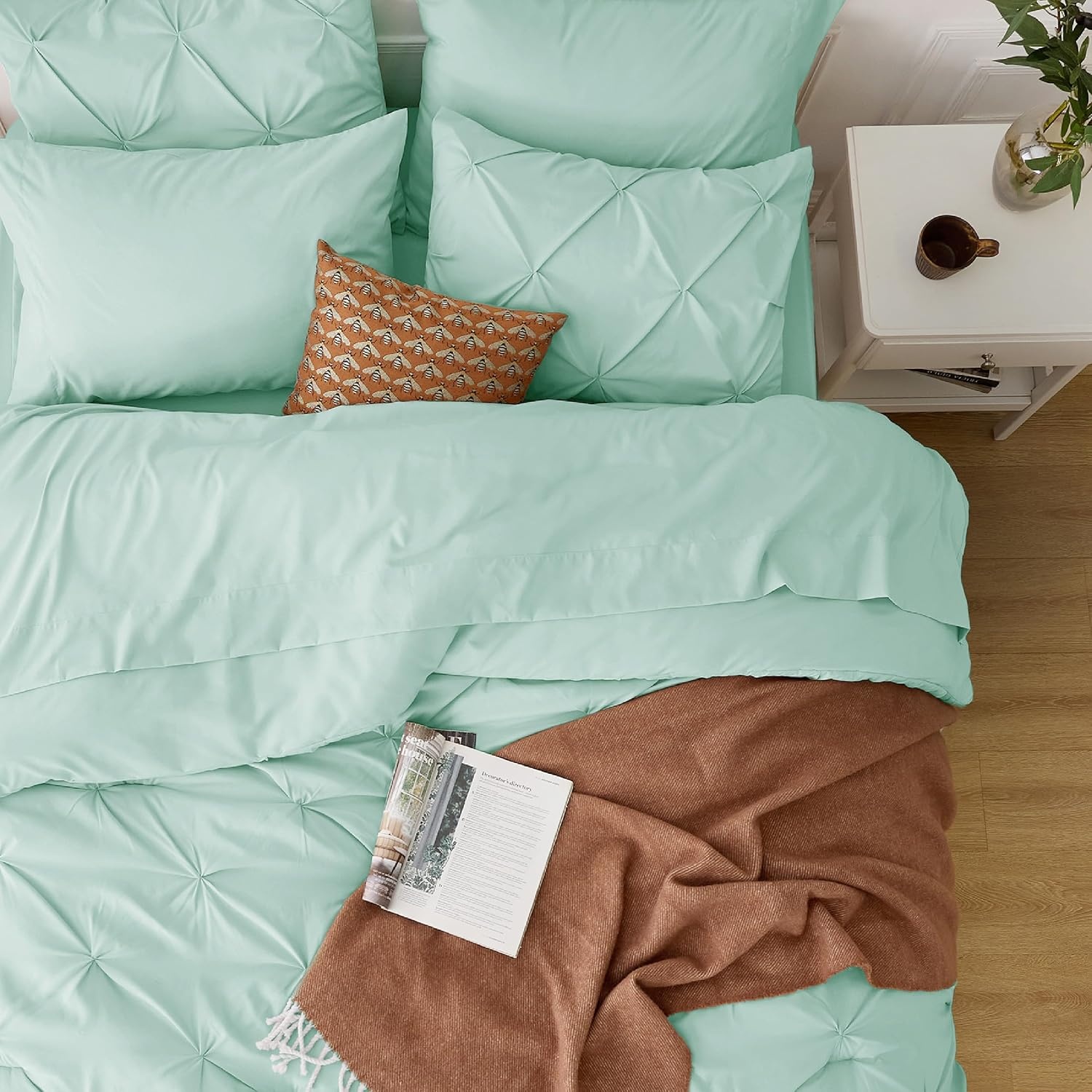 image:imageBedsure Twin XL Comforter Set Pink Dorm Room Essentials for Girls Extra Long Twin XL Bedding Set with Sheets All Season Down Alternative Comforter with Sheets Pillowcase amp Sham28 Mint Green