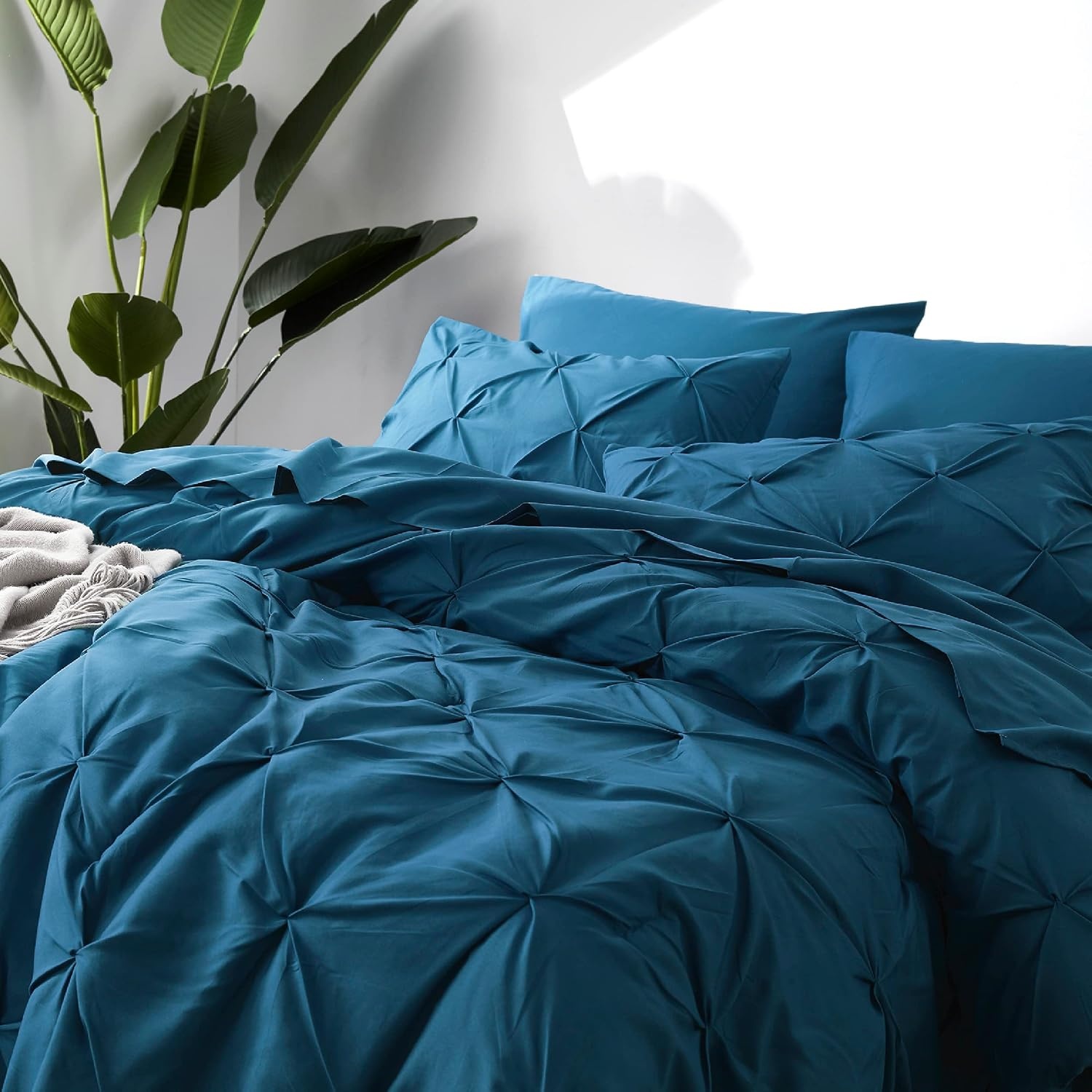 image:imageBedsure Twin XL Comforter Set Pink Dorm Room Essentials for Girls Extra Long Twin XL Bedding Set with Sheets All Season Down Alternative Comforter with Sheets Pillowcase amp Sham14 Teal
