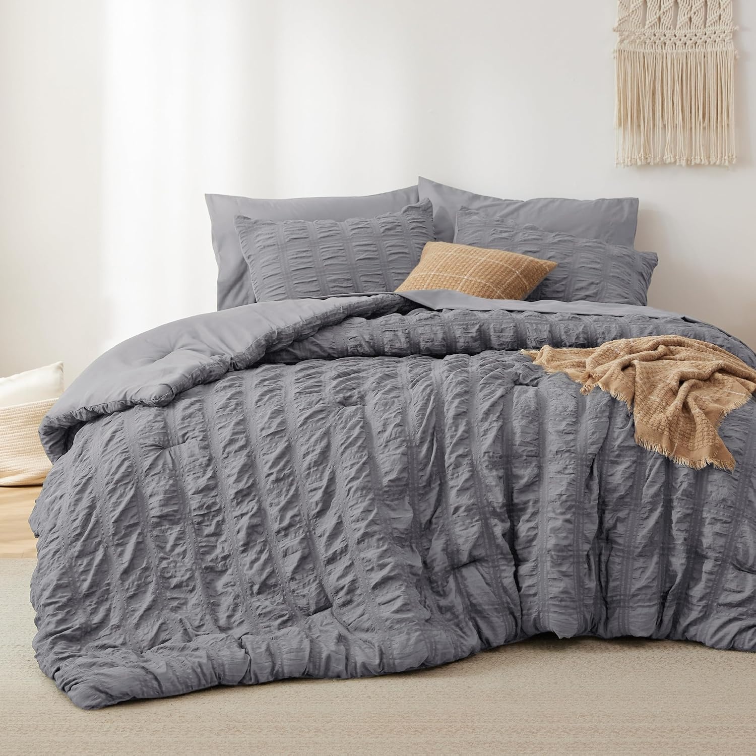 image:imageBedsure White Twin XL Comforter Sets 5 Piece Seersucker Twin XL Bed in a Bag Lightweight Soft White Comforter Set for College Dorm Comforters Sheets Pillowcases amp Shams05 Gery