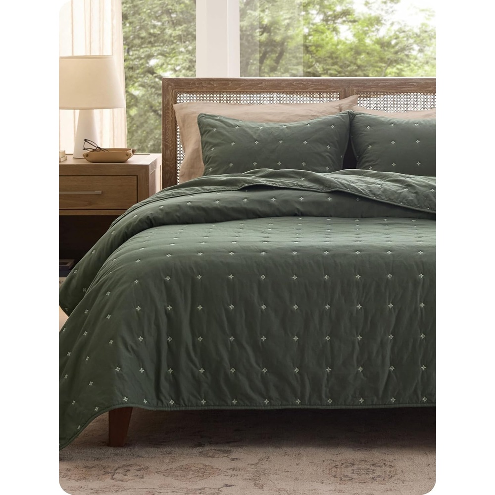 image:imageBedsure PureWoven 100 Cotton Quilt Set King Bedspread Dusty Blue  Lightweight Breathable Coverlet amp 2 Pillow Shams 3Piece Geometric Bedding Set AllSeason Machine Washable 106x96 in08  Olive Sage  Four Leaf Clover