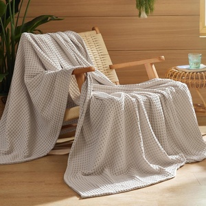 Bedsure Lightweight 100% Cotton Waffle Blanket, Twin XL, Linen | Summer, Breathable, Soft, Light, Thin, Bed, Couch, Sofa, Chair, 66″x90″, Sheet Blanket, Dorm Room Essentials, Guys, Girls(Linen)